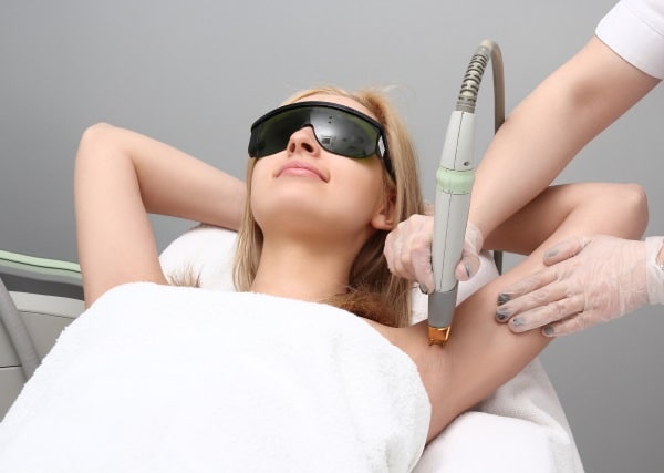 EMS clinic tattoo removal facial Bilgola Beach body shaping beauty salon
